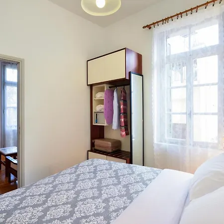 Apartment Silde & *